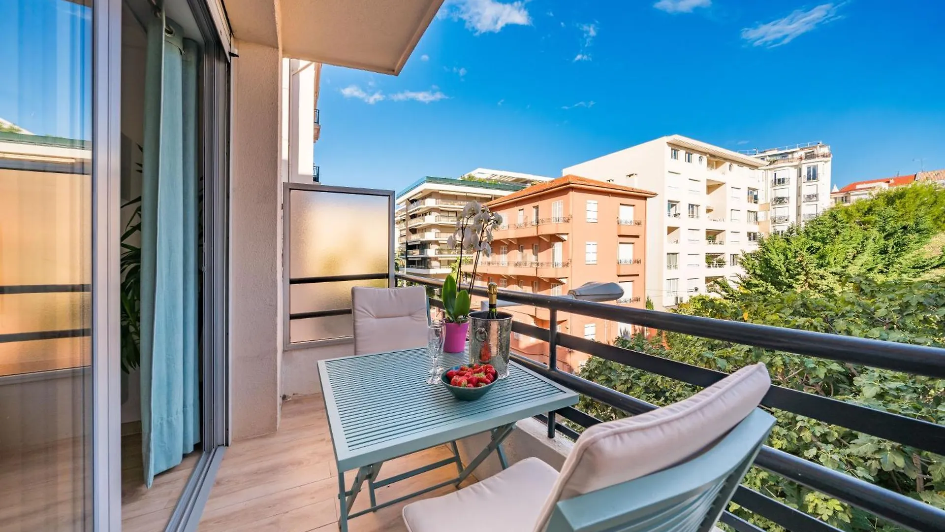 Studio By The Croisette Apartment Cannes